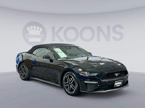 Used 2022 Ford Mustang Premium image 10