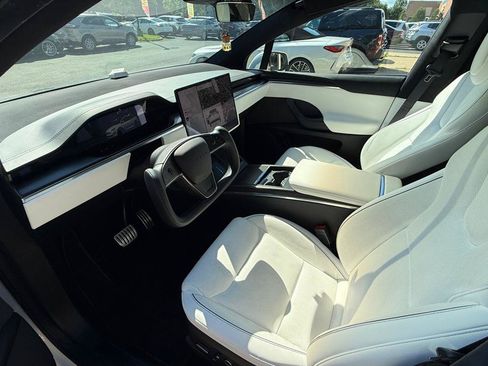 Used 2022 Tesla Model X Plaid AWD/4WD image 9