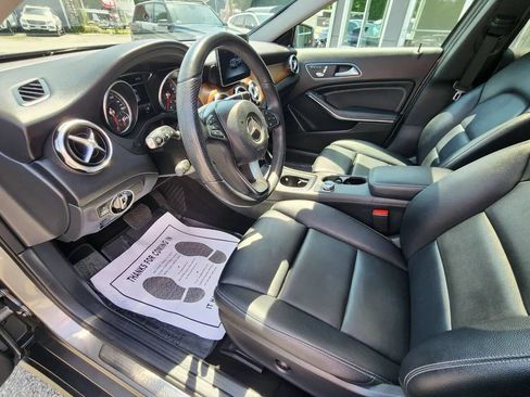 Used 2020 Mercedes-Benz GLA 250 4MATIC image 9
