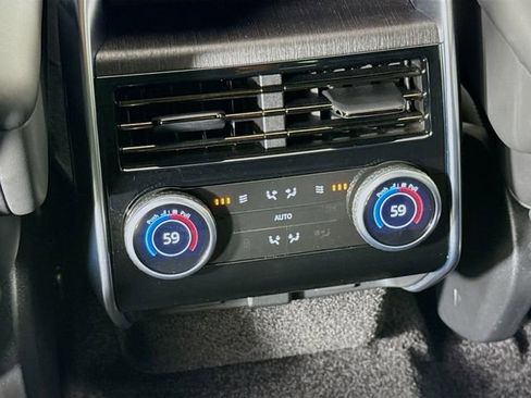 Certified 2023 Land Rover Range Rover SE AWD/4WD image 27