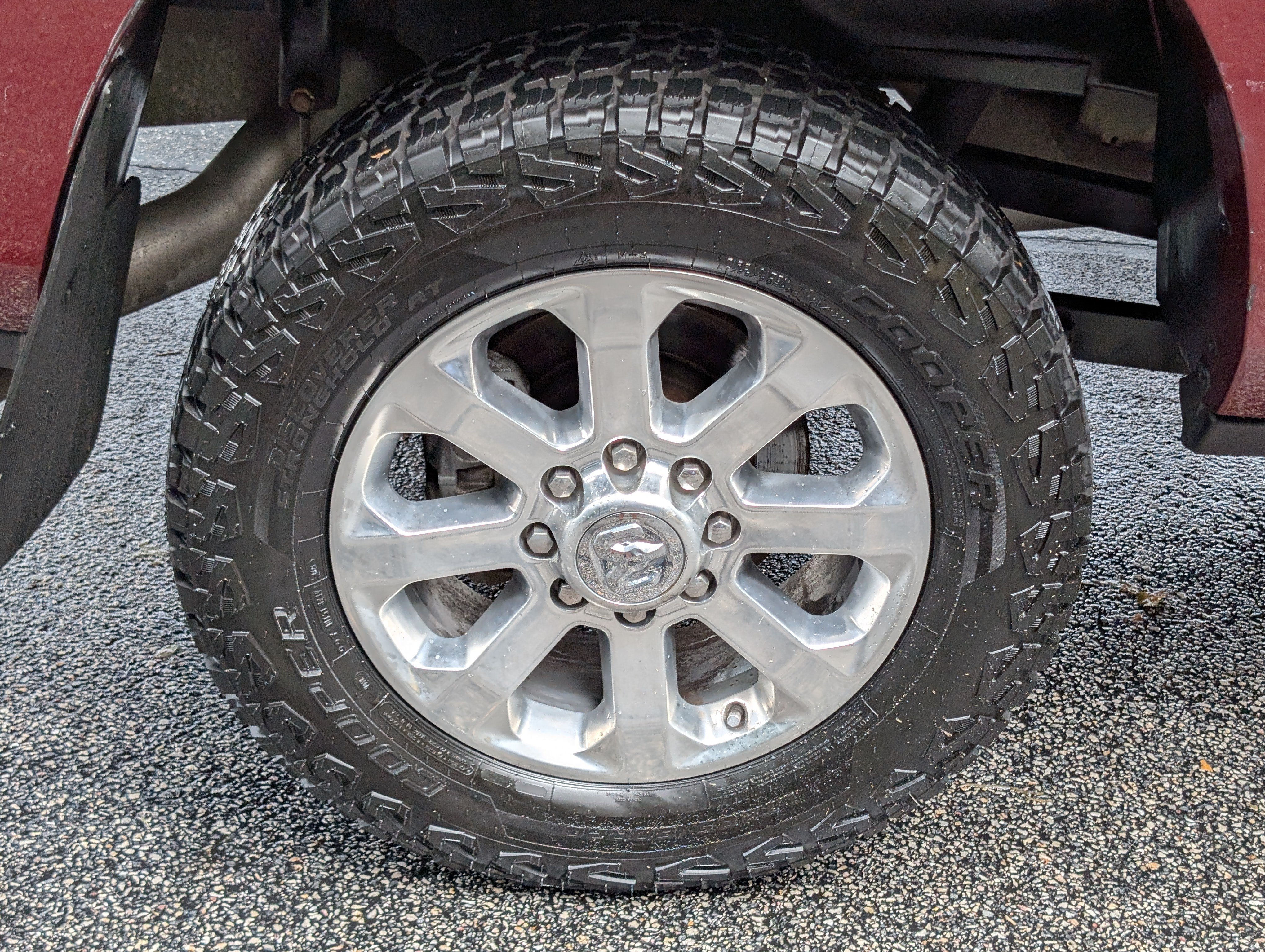 Used 2019 RAM 2500 Laramie AWD/4WD image 11
