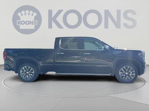 New 2026 GMC Sierra 1500 Denali w/ Denali Reserve Package AWD/4WD image 7
