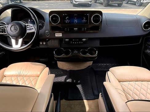 Used 2021 Mercedes-Benz Sprinter 3500 image 15