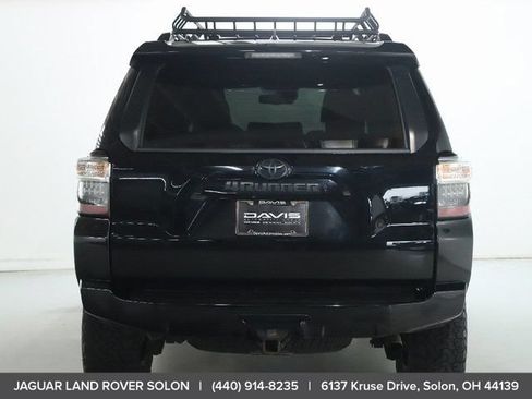 Used 2021 Toyota 4Runner SR5 Premium w/ Moonroof Package AWD/4WD image 7