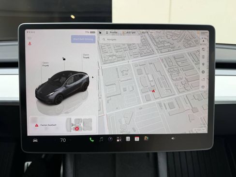 Used 2023 Tesla Model Y Performance AWD/4WD image 4