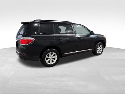 Used 2013 Toyota Highlander SE image 4