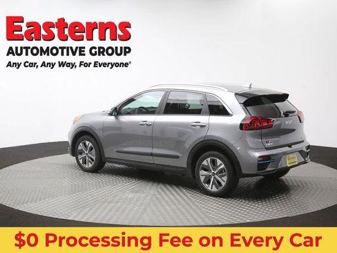Used 2022 Kia Niro EX FWD image 64