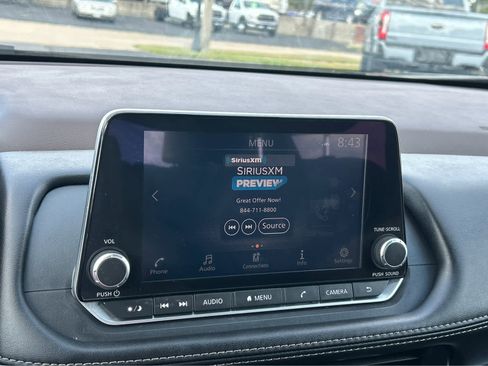 Used 2023 Nissan Rogue SV image 27