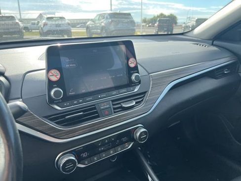 Used 2022 Nissan Altima 2.5 SL image 15
