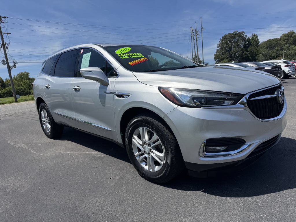 Used 2018 Buick Enclave Essence FWD image 3