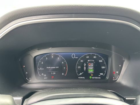 Used 2025 Honda Pilot Elite image 21