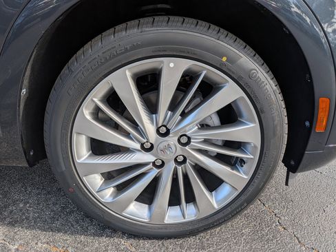 New 2026 Buick Envision Avenir image 12