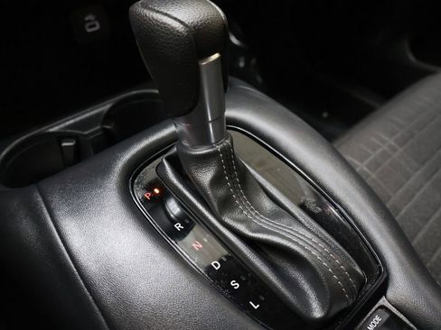 Used 2025 Honda HR-V LX image 28
