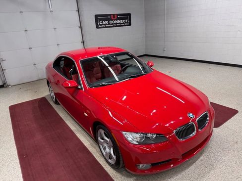 Used 2007 BMW 328i Convertible image 55