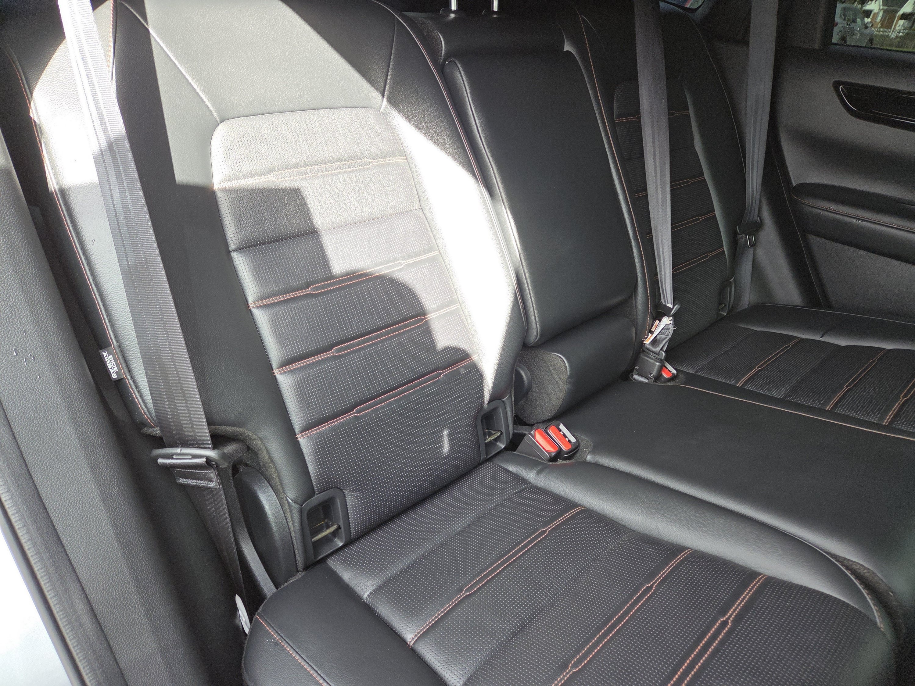 Used 2024 Honda CR-V Sport Touring image 5
