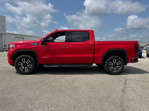 Used 2021 GMC Sierra 1500 AT4 w/ AT4 Premium Package AWD/4WD image 3