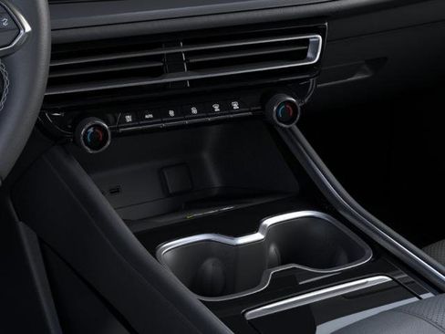 New 2026 Chevrolet Traverse High Country w/ LPO, Floor Liner Package FWD image 23