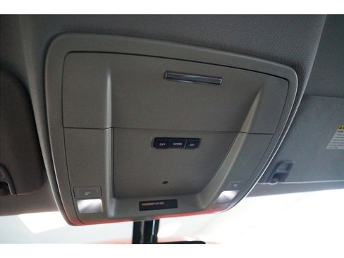 Used 2017 Chevrolet Silverado 1500 LT image 26