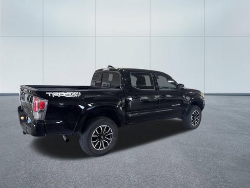 Used 2023 Toyota Tacoma TRD Sport w/ Technology Package AWD/4WD image 10