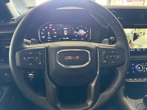 Used 2026 GMC Sierra 1500 AT4 w/ Technology Package AWD/4WD image 26