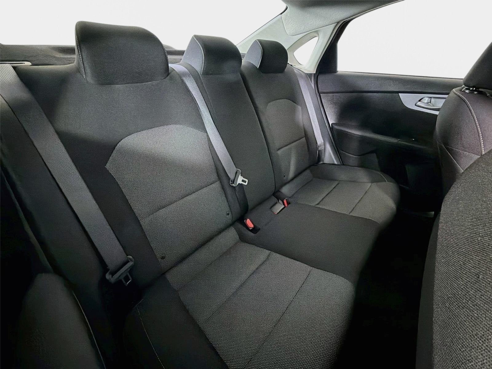 Used 2024 Kia Forte LXS w/ LXS Technology Package FWD image 23