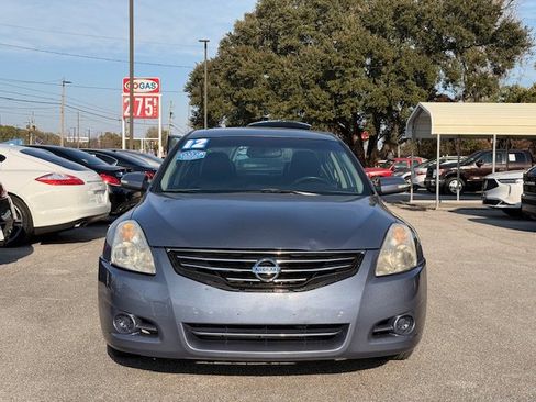 Used 2012 Nissan Altima 2.5 SL w/ 2.5SL Pkg FWD image 2
