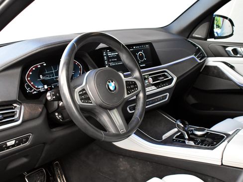 Used 2023 BMW X5 sDrive40i w/ M Sport Package image 21