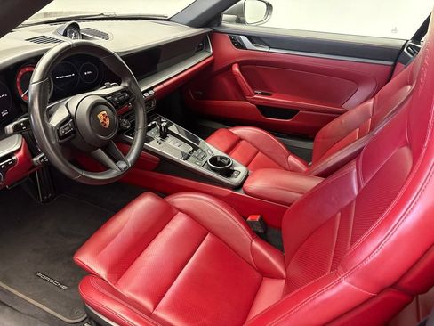 Certified 2020 Porsche 911 Carrera S RWD image 5
