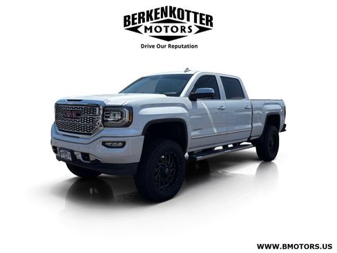 Used 2017 GMC Sierra 1500 Denali AWD/4WD image 7