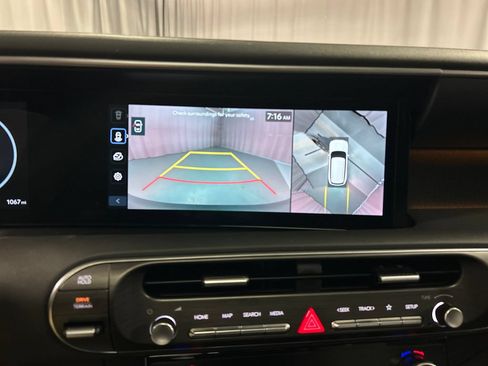 Used 2026 Hyundai Palisade Limited AWD/4WD image 16