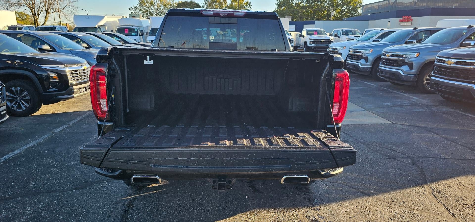 Used 2020 GMC Sierra 1500 AT4 w/ AT4 Premium Package AWD/4WD image 7