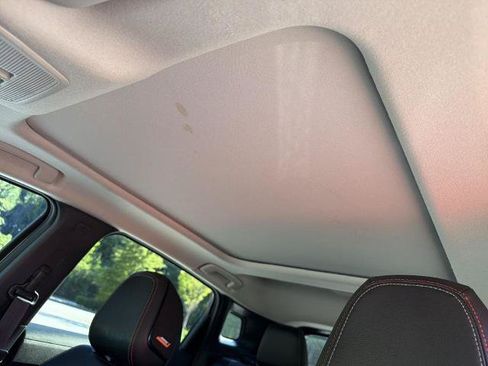Certified 2025 Nissan Kicks SR w/ SR Premium Package FWD image 16