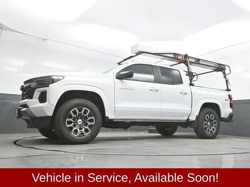Used 2024 Chevrolet Colorado Z71 w/ Advanced Trailering Package AWD/4WD image 34