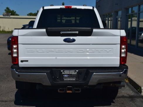 Used 2022 Ford F350 XLT w/ XLT Premium Package AWD/4WD image 9