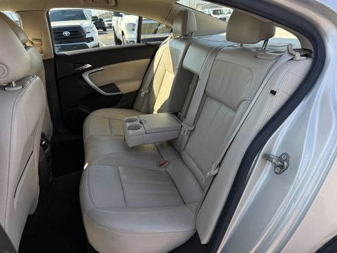 Used 2016 Buick Regal FWD image 30