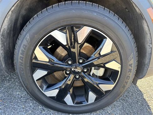 Certified 2023 Kia Sportage X-Line w/ X-Line Premium Package image 7