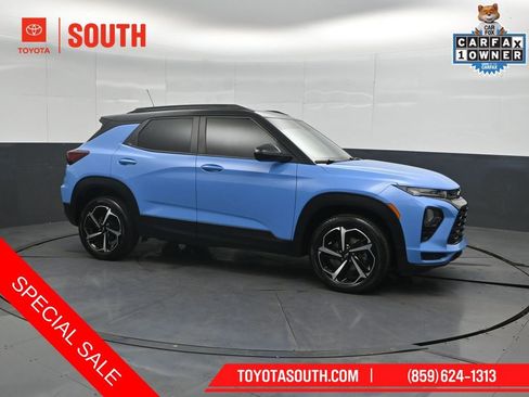 Used 2023 Chevrolet TrailBlazer RS w/ Convenience Package image 1