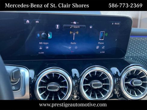 Used 2026 Mercedes-Benz GLB 250 4MATIC image 27