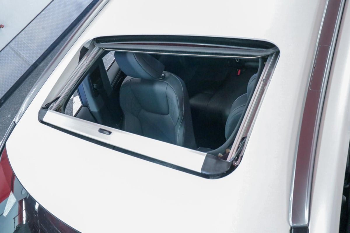 Used 2024 Lexus RX 350 Premium w/ Cold Area Package FWD image 15