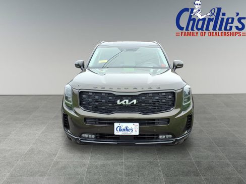 Used 2022 Kia Telluride SX w/ SX Prestige Package AWD/4WD image 2