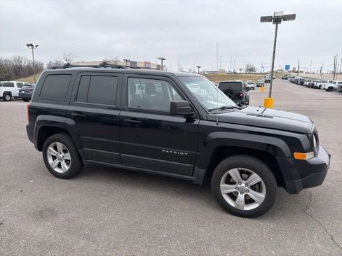 Used 2012 Jeep Patriot Latitude image 9