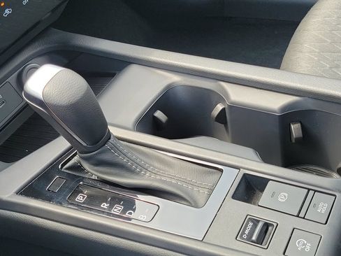 New 2026 Nissan Sentra SV w/ Floor Mat Package FWD image 31