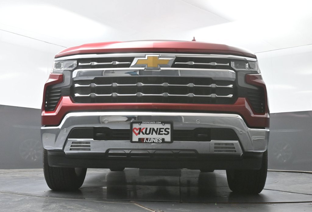 Used 2025 Chevrolet Silverado 1500 LTZ AWD/4WD image 52