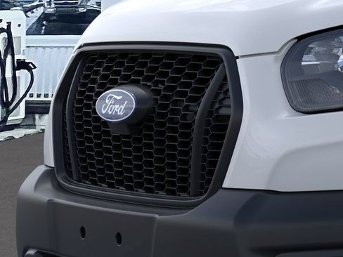 New 2026 Ford Transit 250 148 Medium Roof RWD image 17
