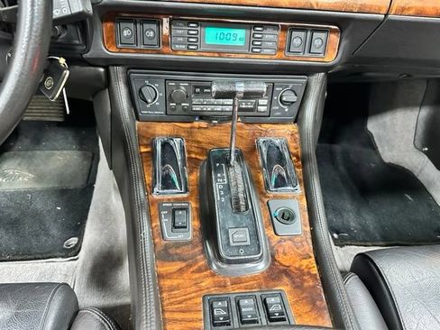 Used 1993 Jaguar XJS 4.0 Convertible RWD image 37
