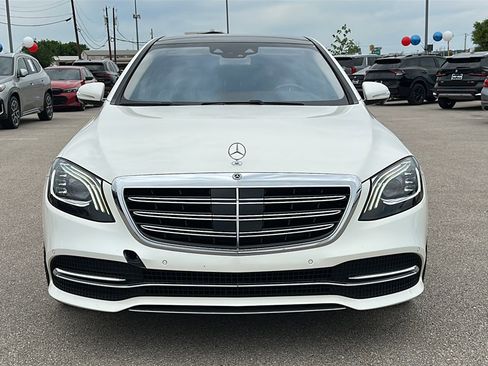 Used 2019 Mercedes-Benz S 560 Sedan image 11
