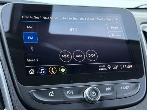 Used 2021 Chevrolet Malibu LS image 16