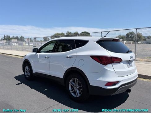 Used 2018 Hyundai Santa Fe Sport FWD image 6