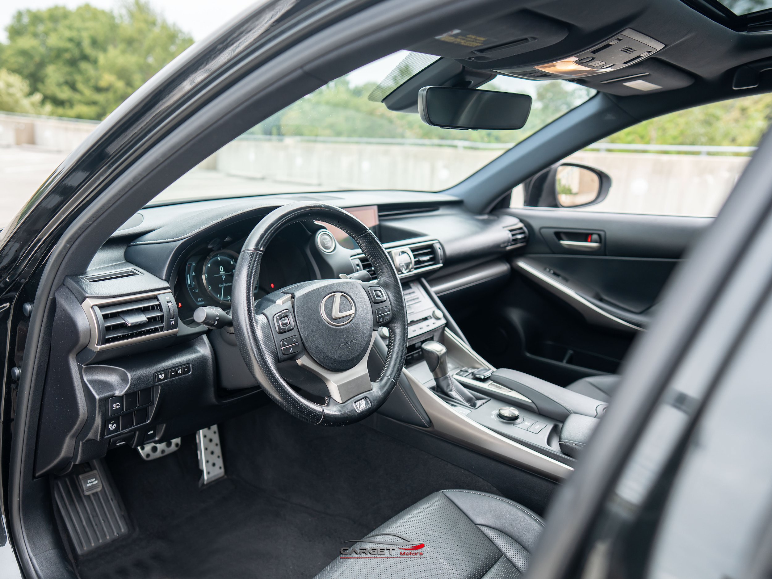 Used 2017 Lexus IS 350 F Sport w/ F Sport Package RWD image 13