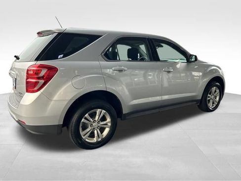 Used 2016 Chevrolet Equinox LS FWD image 5